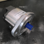 Parker 3349121407 PGP511B0120CS2A2ME6E5S-511A010 – Pompă hidraulică cu roți dințate